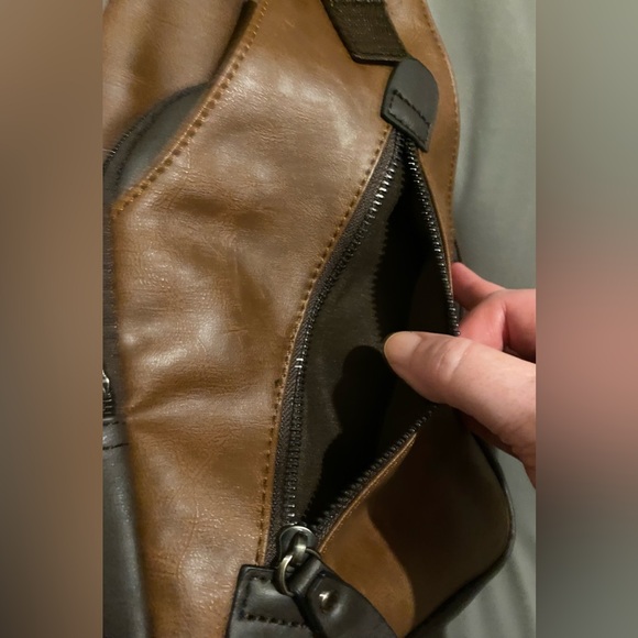 NWT Holybird Sling Bag- Mid and Dark Brown - Picture 8 of 9